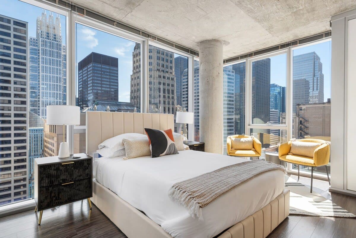 High-End 3BR Retreat + Steps to Millennium Park interior 3